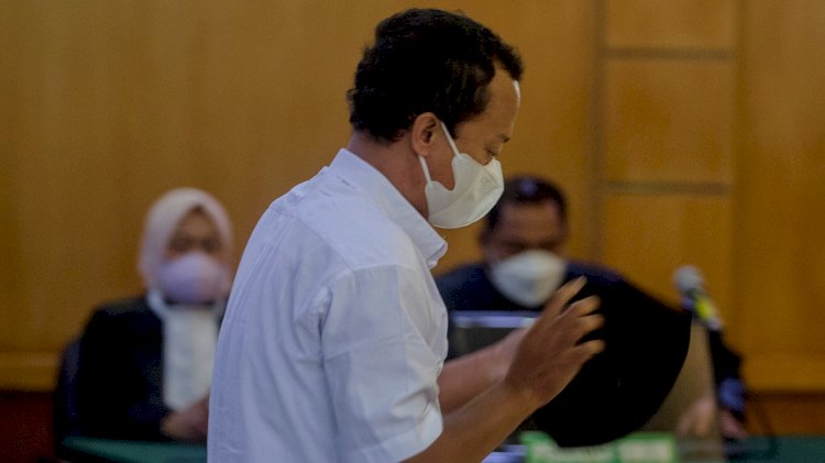 Kejati Jabar Ajukan Banding Atas Vonis Penjara Seumur Hidup Herry Wirawan