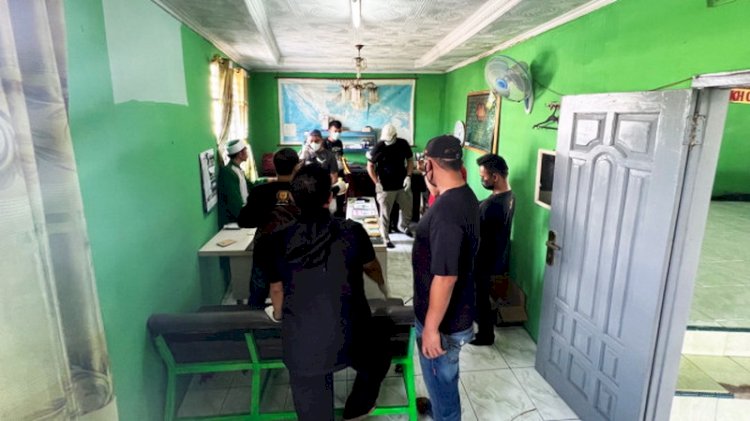 Pengeledahan Kantor Khilafatul Muslimin di Lampung Sempat Ricuh, Uang Rp2 Miliar Disita