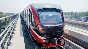 Jumlah Penumpang LRT Jabodebek Tembus 30.000 Per Hari